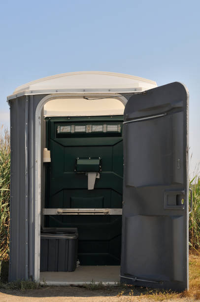 Best Portable restroom trailer rental  in La Presa, CA